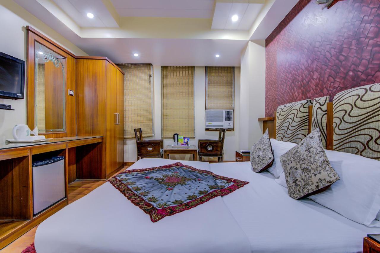 Hotel Shivdev International, Near New Delhi Railway Station Екстер'єр фото